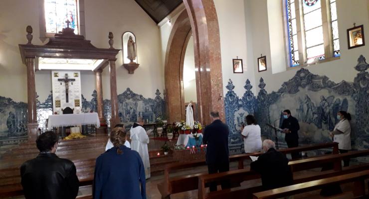 Imagem Peregrina N.º 2 de Nossa Senhora de Fátima peregrinou a cinco casas da hospitalidade no âmbito do Dia Mundial da Saúde Mental